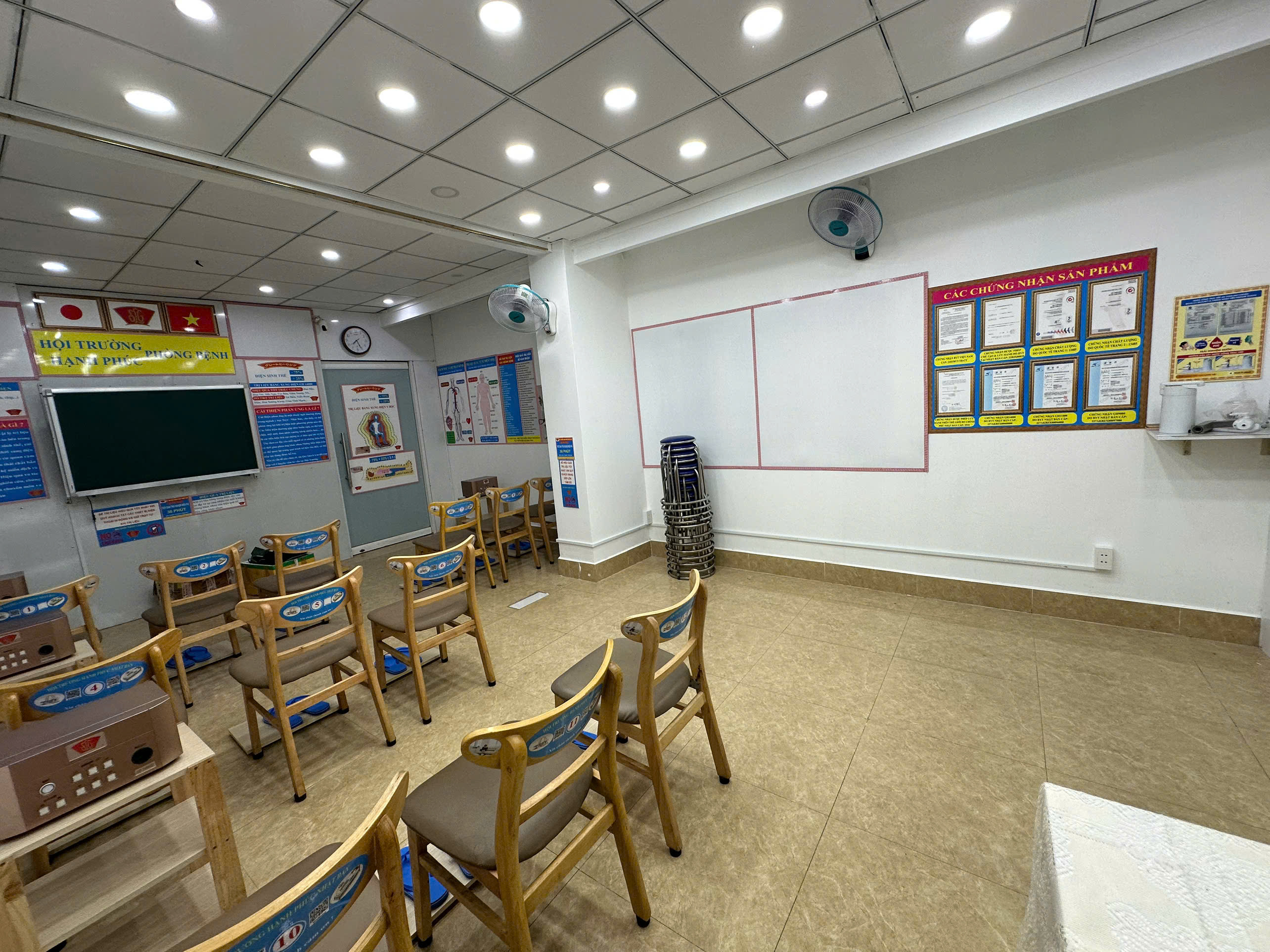 Không gian cộng đồng tại showroom Cần Thơ