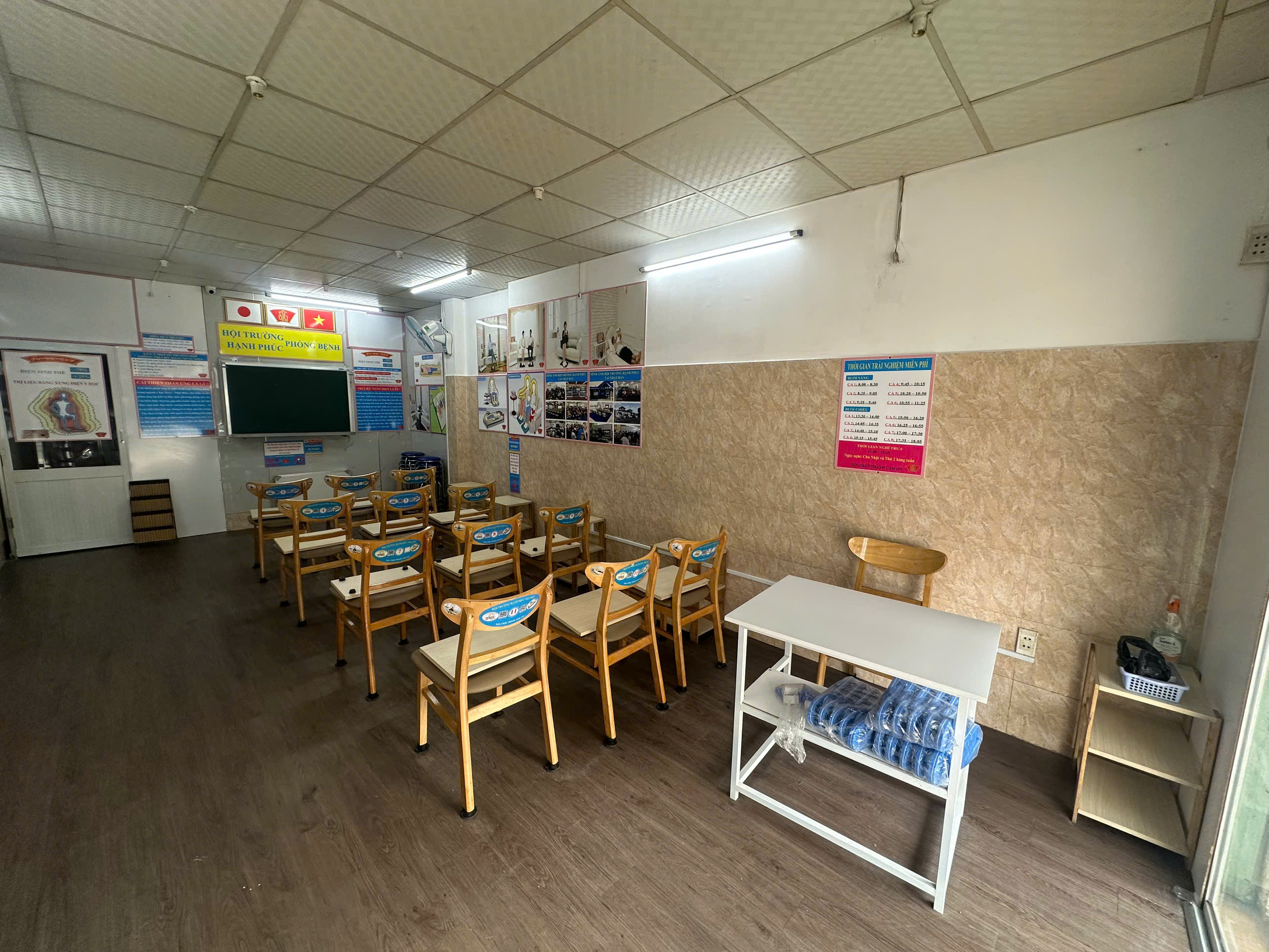 Không gian cộng đồng tại showroom Quận 8